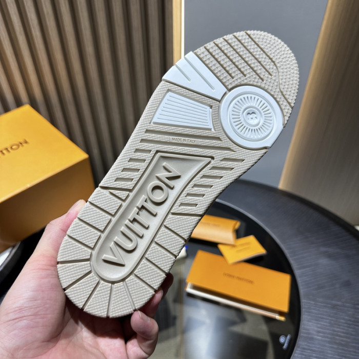 LV snekaers L0000616